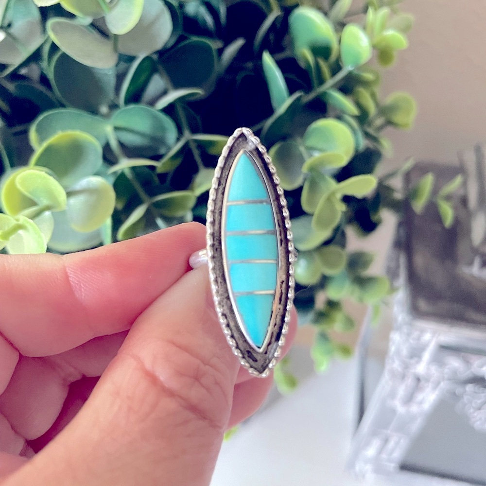 Vintage Lloyd & Jennie Salvador Zuni oval Turquoise Sterling Silver Ring sz 6